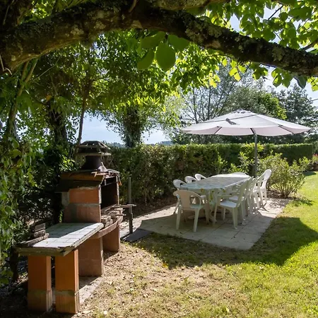 Ferienhaus A La Campagne Ginestet