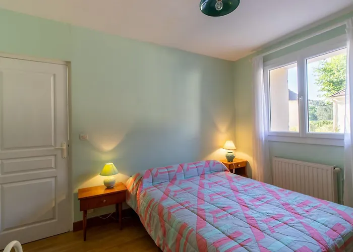 A La Campagne Ginestet